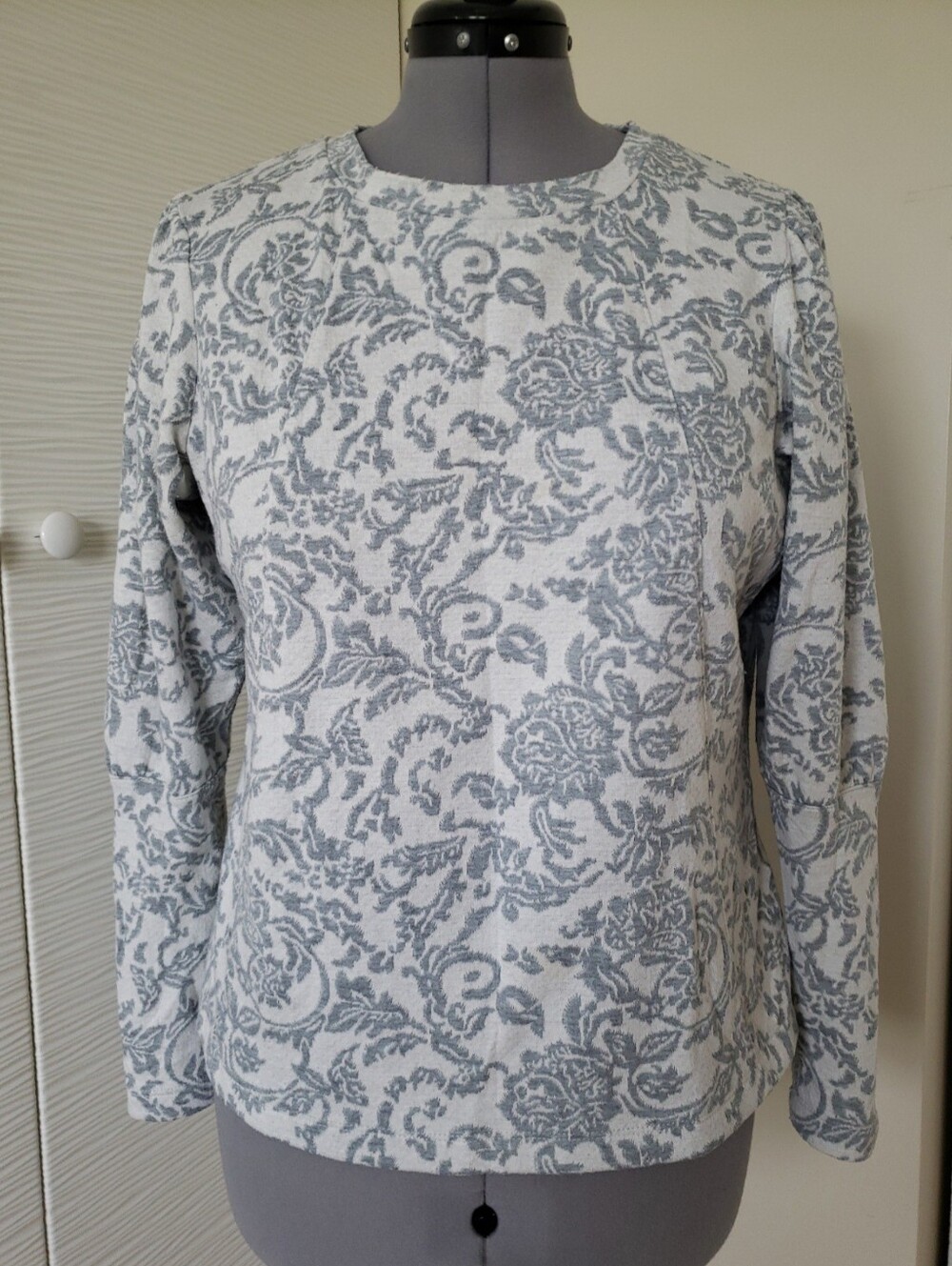 Zac & Rachel Top. Sz.XL
